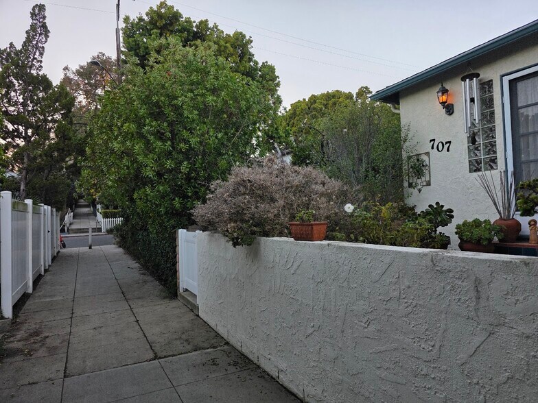 Building Photo - 707 Copeland Ct