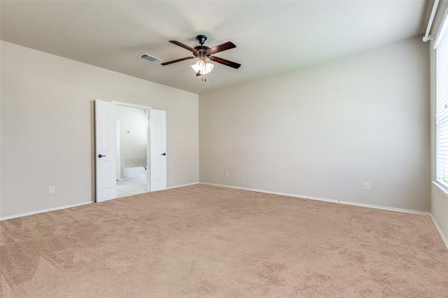 Building Photo - 216 Rugby Ln