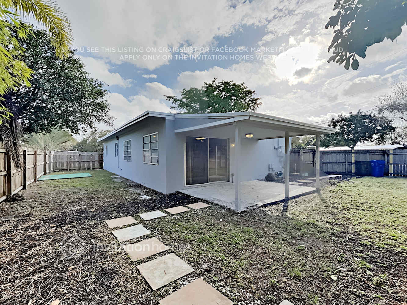 Building Photo - 3137 SW 15th Ct