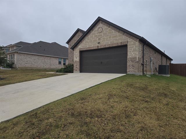 Building Photo - 505 Reatta Dr