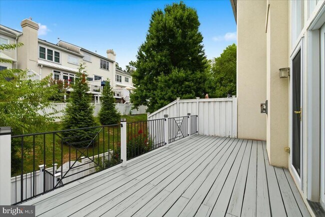 Building Photo - 4018 Dogberry Ln