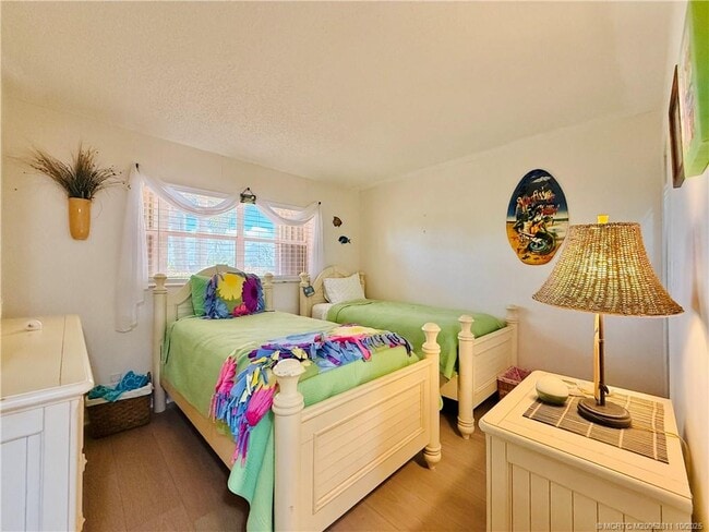 Building Photo - 9400 S Ocean Dr