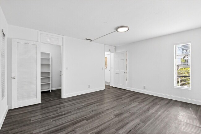 Building Photo - 2620 East Way