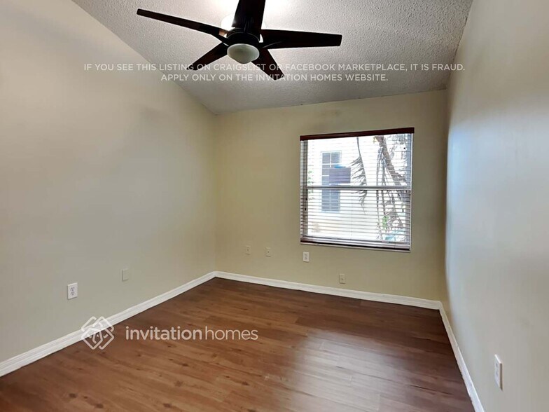 Building Photo - 3321 SW 175th Ave