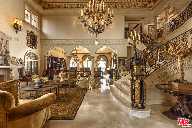 Building Photo - 28 Deep Sea