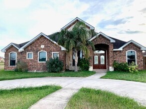 Building Photo - 808 New Orleans Cir