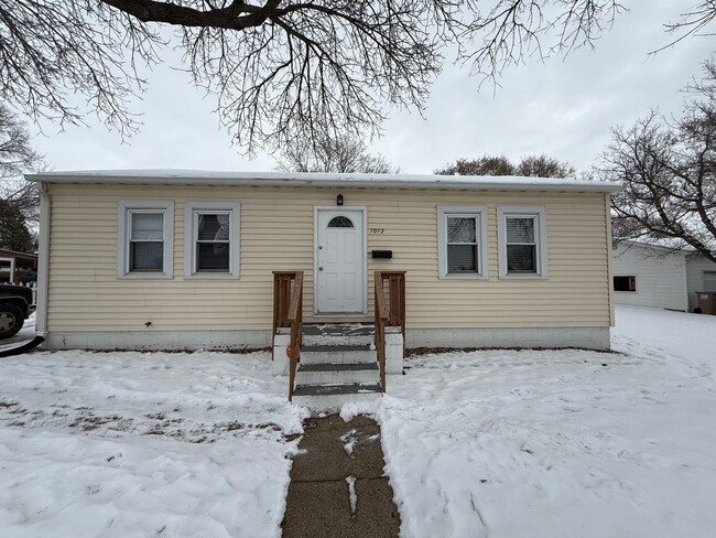 Primary Photo - 3 Bedroom Home