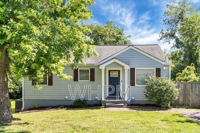 Building Photo - 3821 Sentinel Dr