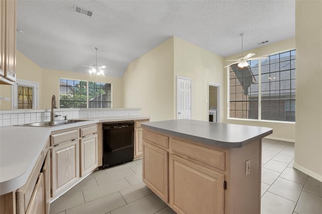 Building Photo - 603 Herefordshire Ln
