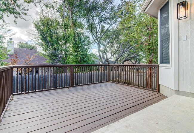 Building Photo - 9009 Colberg Dr