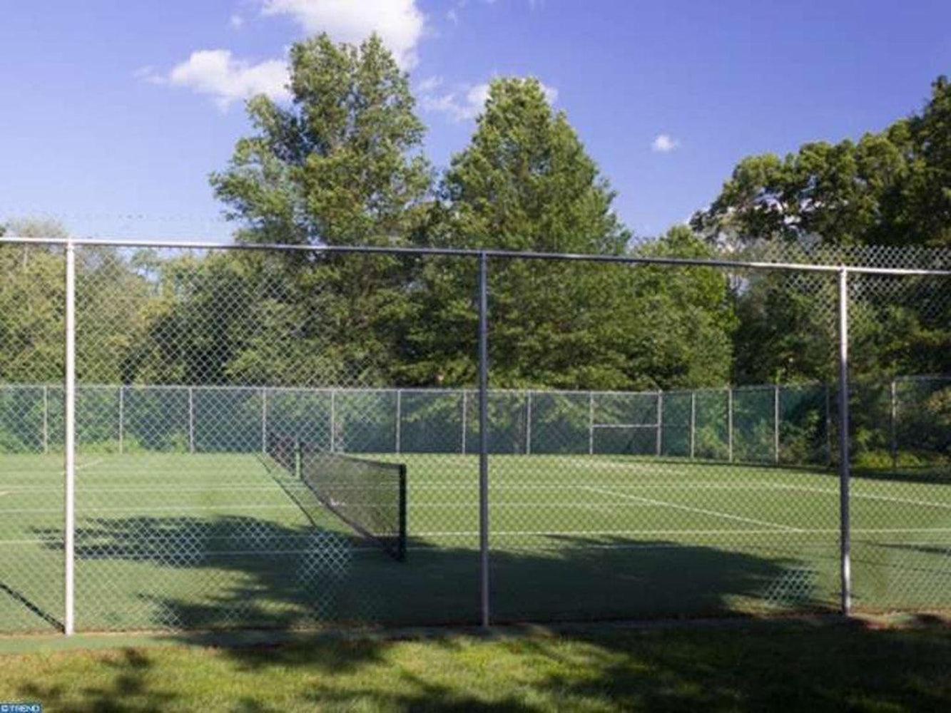 Building Photo - 94 Quince Ct