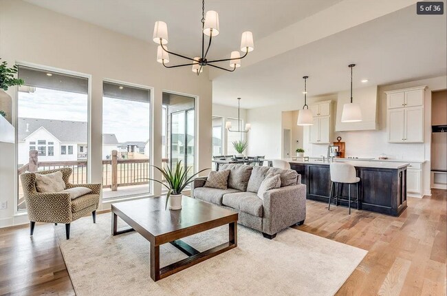 Building Photo - 113 N Ciderbluff St