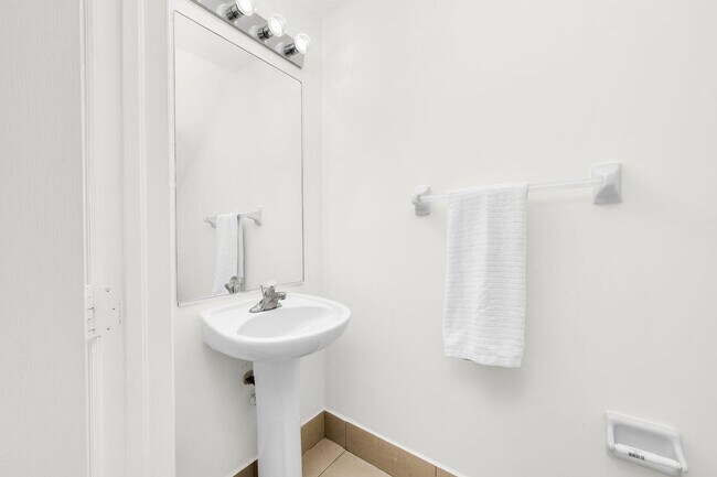 Building Photo - 3169 SW 129th Terrace