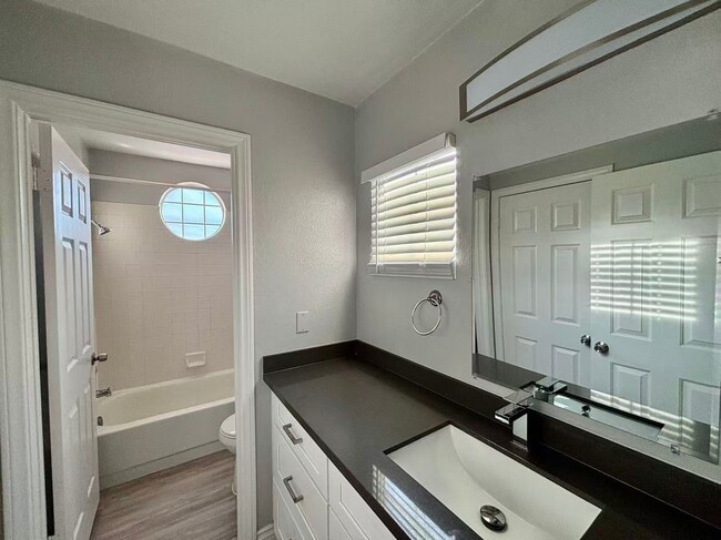 Building Photo - Beautiful 4 bedroom house in Summerlin