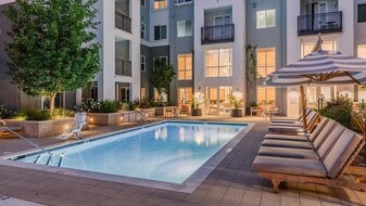 Building Photo - The Lark