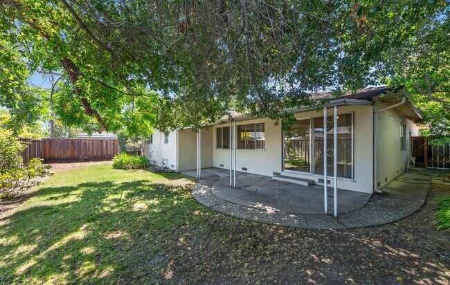 Building Photo - Single Family Home in Great West San Jose Neighborhood