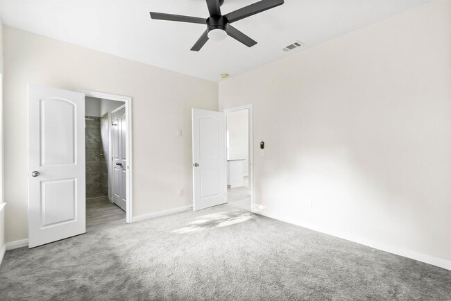 Building Photo - 841 Omeara-