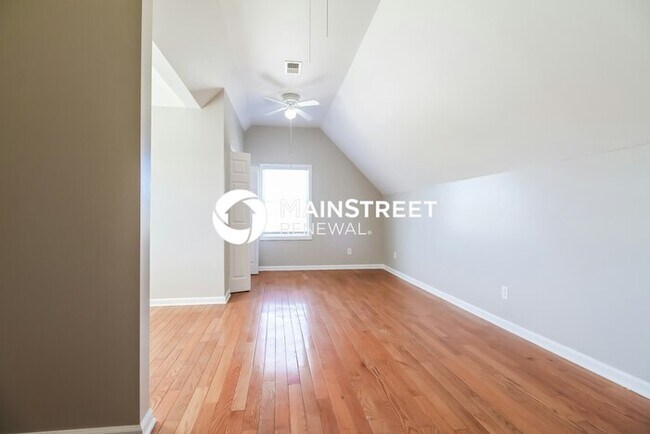Building Photo - 4 Bedroom Pet-Friendly Home in Spring Hill...