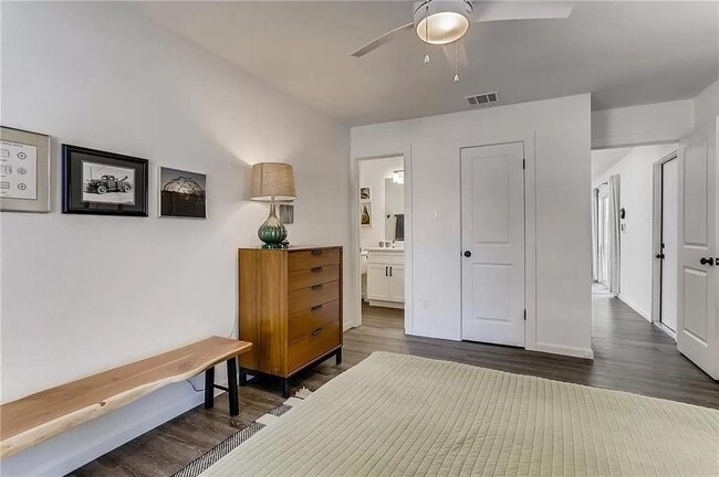 Building Photo - 4506 Franklin Park Dr