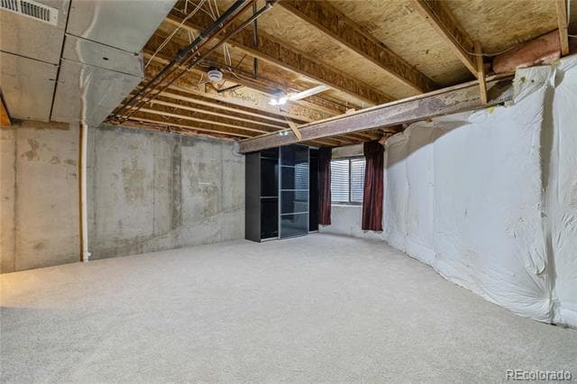 Building Photo - 9596 Deer Horn Ct