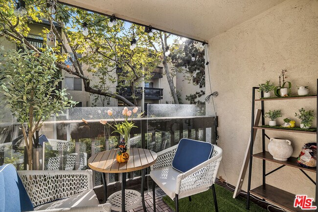 Building Photo - 8106 Summertime Ln