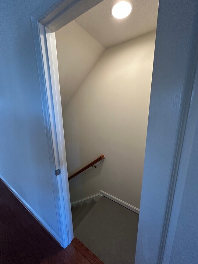 Building Photo - 7125 Durrette Rd