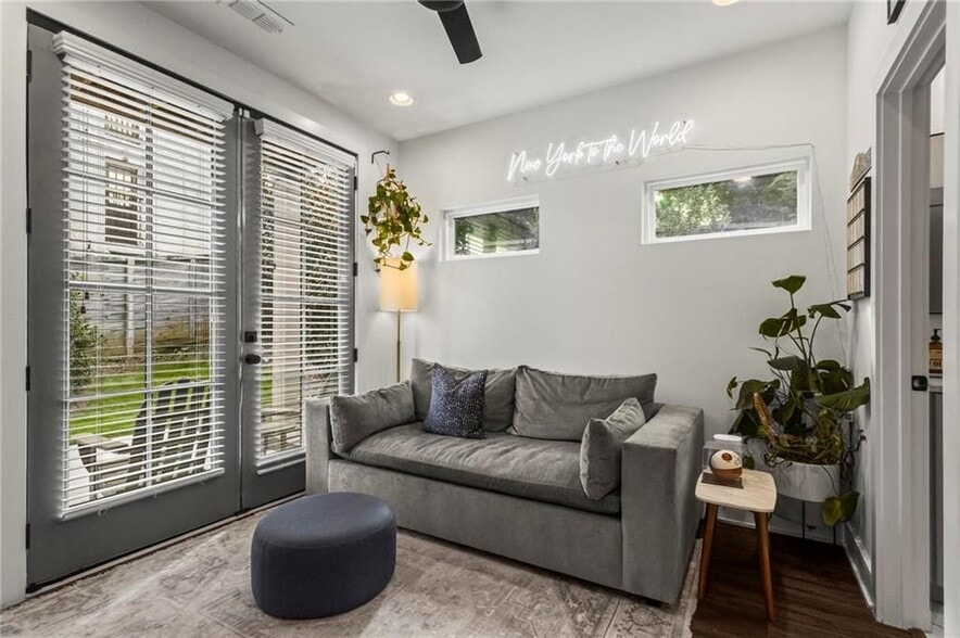 Building Photo - 1221 Oxley Pl NW