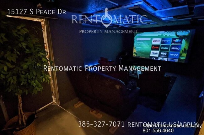 Building Photo - 15127 Peace Dr