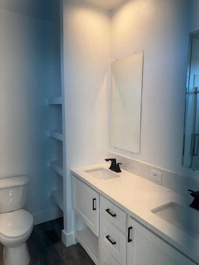 Building Photo - New 2 bedroom home located in rural West C...