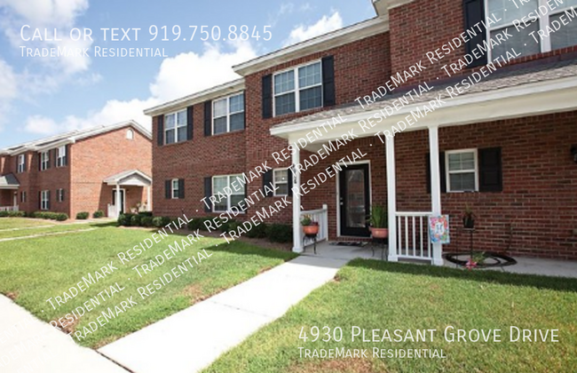 Building Photo - 3 Bedroom 2 Bath Townhome in Pleasant Grov...