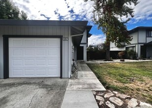 Building Photo - Stylish Remodeled 3-Bedroom Home in the He...