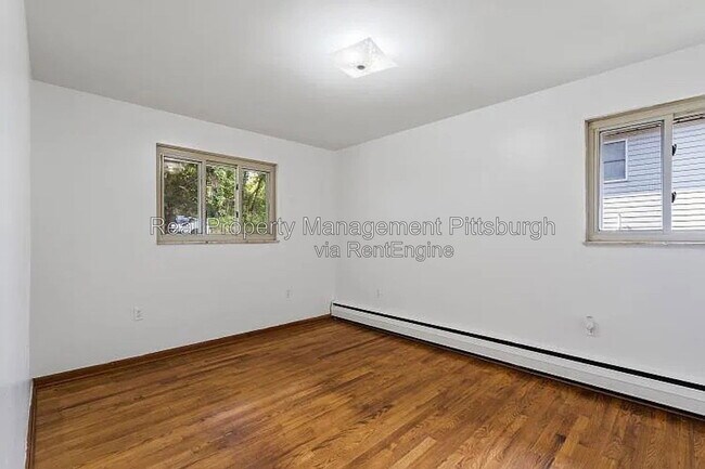Building Photo - 509 Central Ave