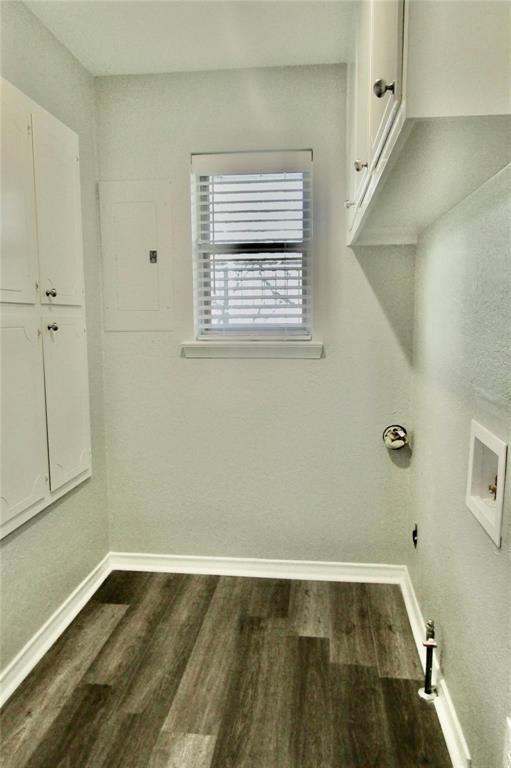 Building Photo - 2913 Ridgedale Dr