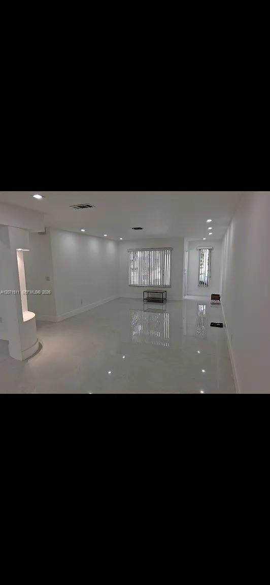 Building Photo - 12251 SW 82nd Ave