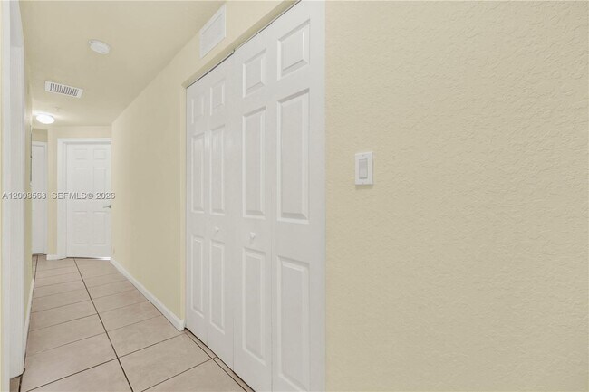 Building Photo - 11501 NW 89th St