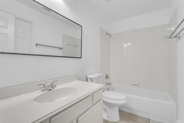 Building Photo - 4024 Mattise Dr