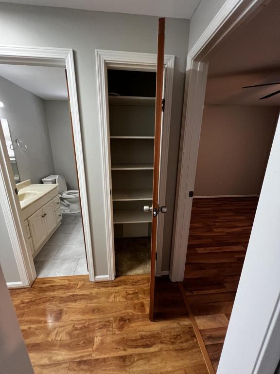 Building Photo - 131 Klinger Ave