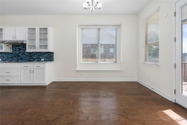 Building Photo - 1105 Malibar Ln