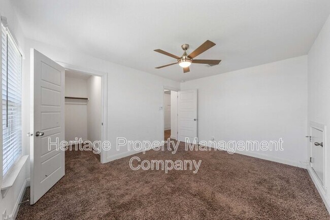Building Photo - 221 Terramar