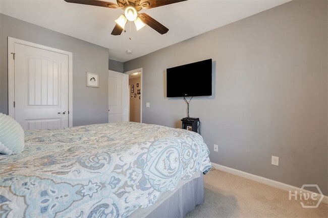 Building Photo - 285 Willow Point Cir