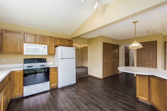 Building Photo - 500 Harrington Dr