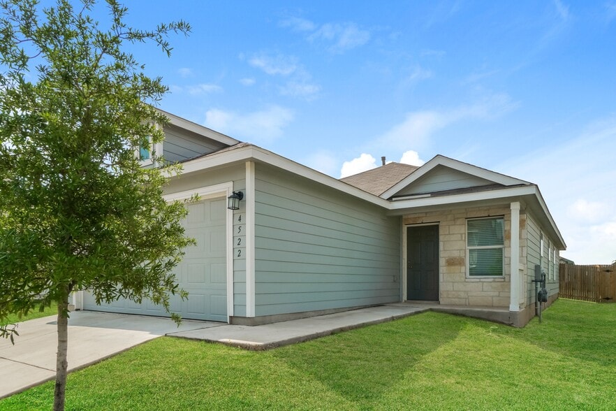 Building Photo - 4522 Emma Way