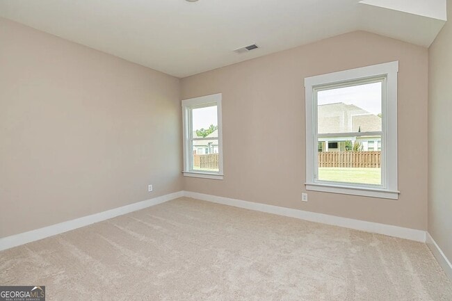 Building Photo - 65 Oakhurst Trail