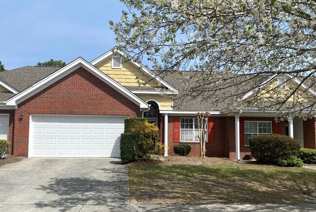 Building Photo - Merestone 1 level brick patio home. 2 Car garage, walk to The Point Shopping, restaurants and mov...