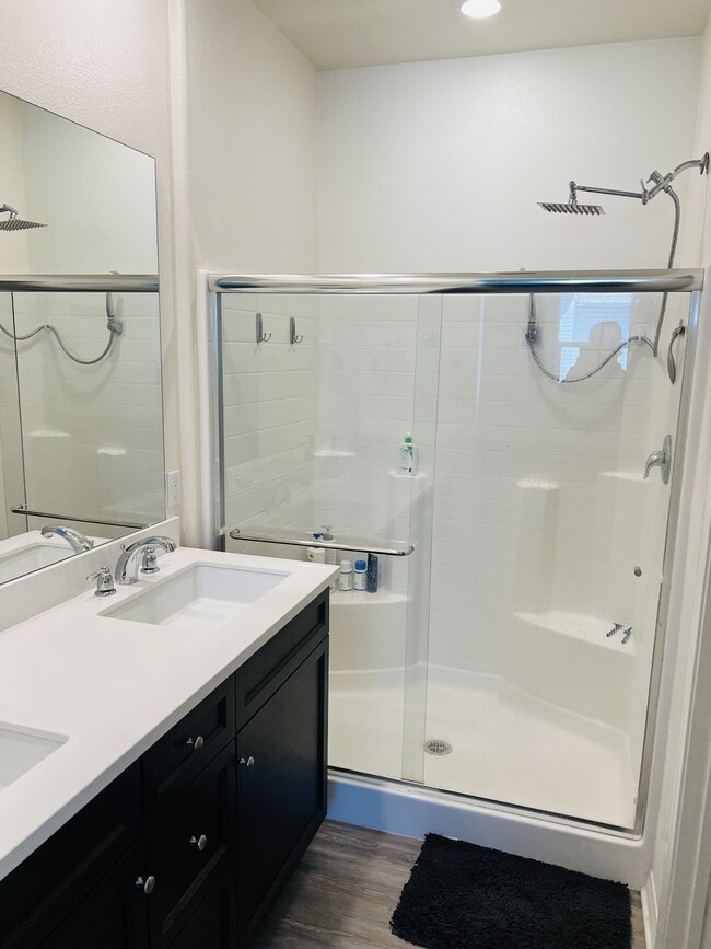 Building Photo - 7086 Vernazza Pl