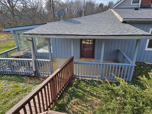 Building Photo - 3745 Frankfort-Ford Rd