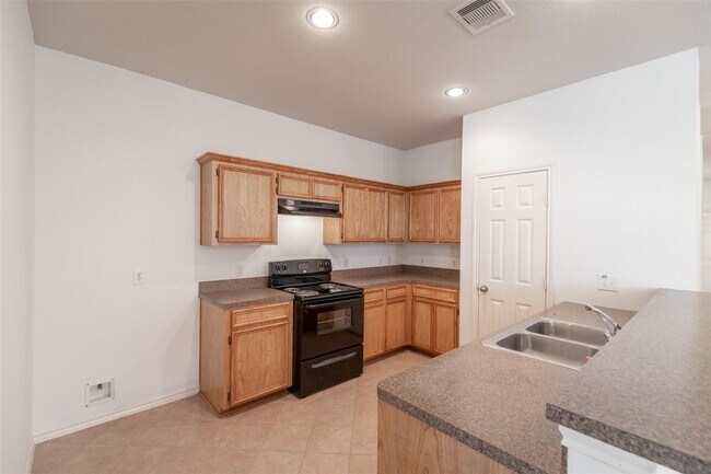 Building Photo - 11712 Logan Ridge Dr