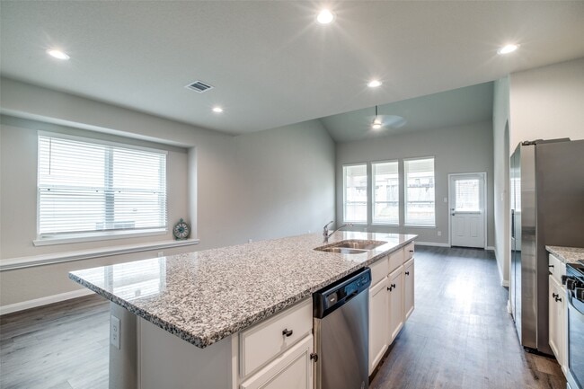 Building Photo - 3649 Cub Dr