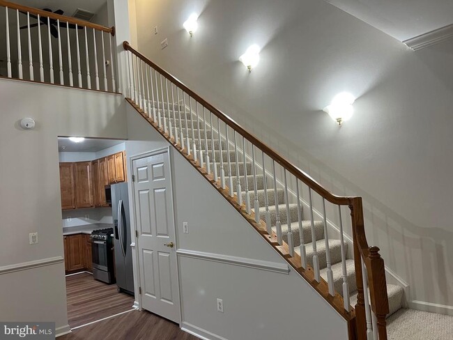 Building Photo - 2003 Connor Ct