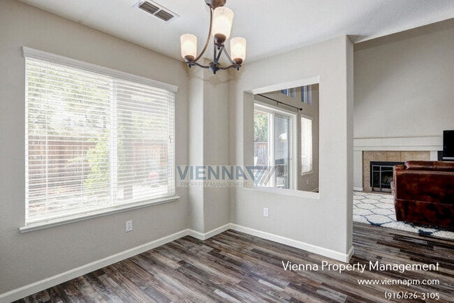 Building Photo - 5360 Delta Dr